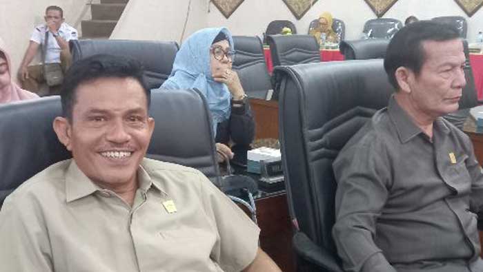 Helmi Moesim (kanan) dan Osman Ayoeb