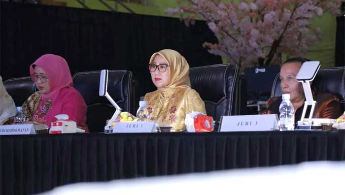 Dinas Pariwisata Pemuda Olahraga dan Kebudayaan Pasaman Sukses Gelar Grand Final Uda-Uni Duta Wisata, Ini Dia Pemenangnya 3 Para dewan juri grand final pemilihan Uda-Uni Duta Wisata Kabupaten Pasaman tahun 2023