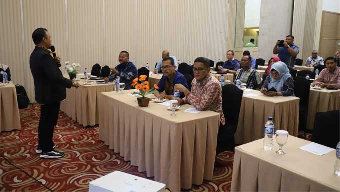 Pimpinan bersama Anggota DPRD Kota Padang Ikuti Bimtek Peningkatan Kapasitas dan Pendalaman Tugas 3 Pimpinan bersama Anggota DPRD Kota Padang Ikuti Bimtek Peningkatan Kapasitas dan Pendalaman Tugas.