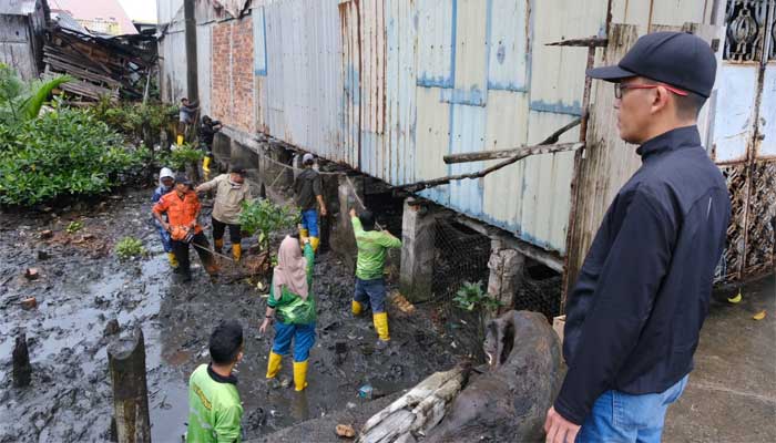 Hasan Perintahkan Bersihkan Pemukiman dan Kawasan Pesisir Tanjungpinang