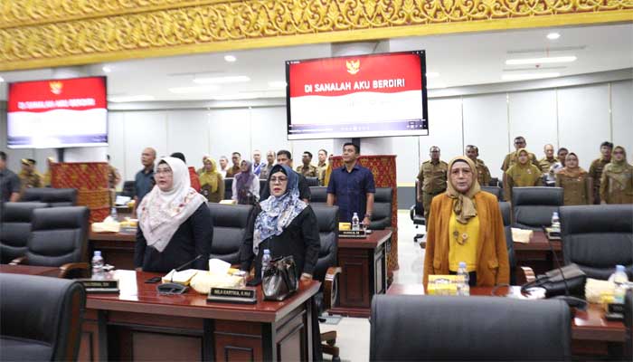 Rapat Paripurna DPRD Kota Padang, Pj Sekdako Sampaikan Misi Pembangunan Ranperda RPJPD 2025-2045 3 Suasana rapat paripurna DPRD Kota Padang tentang penyampaian RPJPD tahun 2025-2045