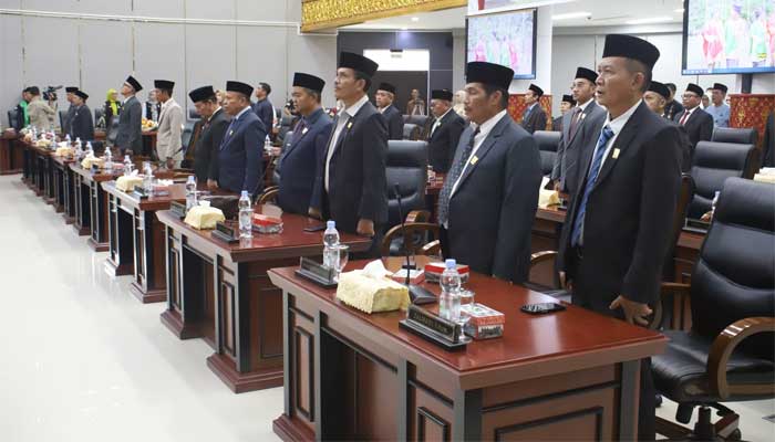 Suasana rapat paripurna DPRD Kota Padang