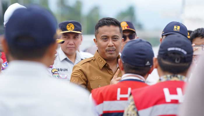 Wagub Sumbar, Vasko Ruseimy tinjau jalan tol Padang-Sicincin