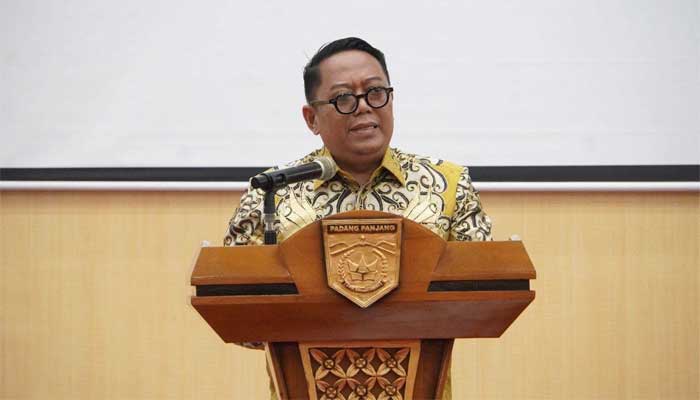 Anggota DPRD Kota Padang Panjang, Hendra Saputra