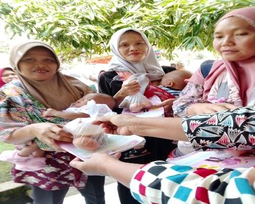 Pemdes Bandar Agung Laksanakan Posyandu dan Pemberian Makanan Tambahan Bagi Lansia, Ibu Hamil dan Balita 2
