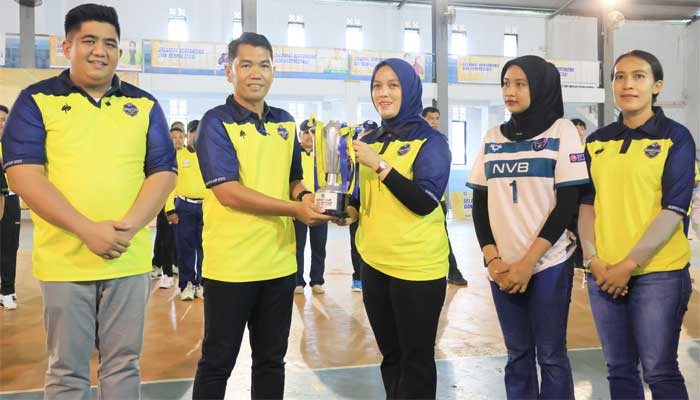 Bupati Bintan Buka Turnamen Bola Voli Bupati Cup 2025 di Bintan Timur 2 Turnamen Bola Voli Bupati Bintan Cup 2025