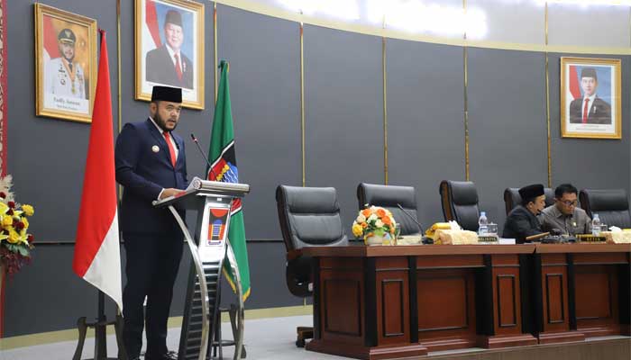 Wako Fadly Amran Sampaikan Ranperda RPJMD 2025-2029 ke DPRD Kota Padang 2 Wako Fadly Amran sampaikan Ranperda RPJMD 2025-2029 kepada DPRD Kota Padang