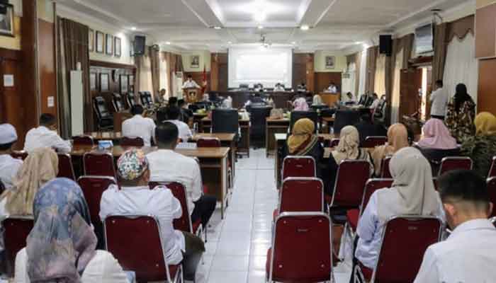 DPRD Kota Bukittinggi Gelar Rapat Paripurna Tiga Hari Berturut-turut, Ini yang Dibahas 2 Suasana rapat paripurna DPRD Kota Bukittinggi, Rabu 11 Juni 2025.
