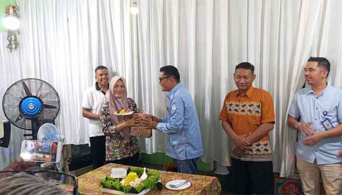 Kabid Humas Polda Sumbar, Kombes Pol Susmelawati Rosya hadiri HUT IKW RI ke-9 di Esa Cafe GOR H Agus Salim Padang