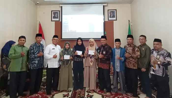 Kemenag Sawahlunto Warnai Momentum Awal 1447 Hijriah dengan Peaceful Muharram 1 Kementerian Agama Kota Sawahlunto mengadakan pagelaran kegiatan Peaceful Muharram, lebaran yatim dan difabel