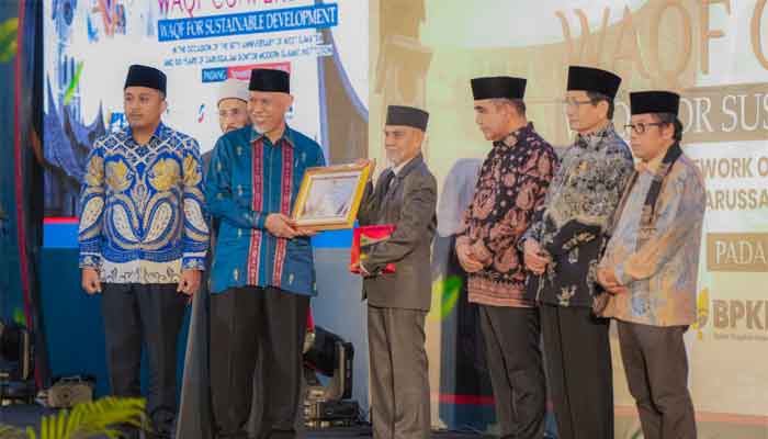 Konferensi Wakaf Internasional di Sumbar Dihadiri Ribuan Peserta dan Puluhan Tokoh Islam Dunia 2 Pembukaan Konferensi Wakaf Internasional di Sumbar