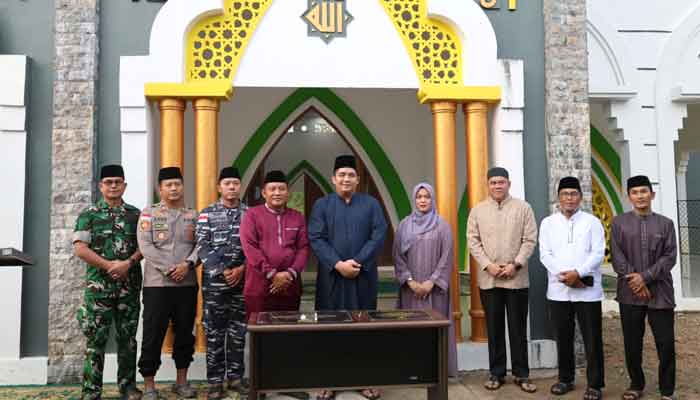 Safari Ramadan Perdana Bupati Bintan Ditandai Peresmian Masjid Besar Jannatul Bahri Mantang 2 Safari Ramadan Perdana Bupati Bintan di Masjid Besar Jannatul Bahri Kecamatan Mantang