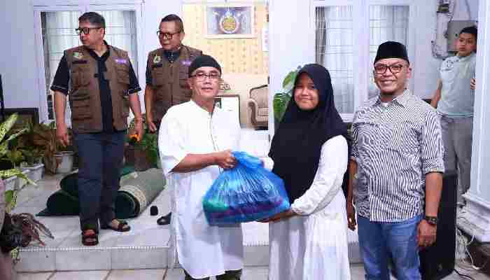 Kwarcab 0314 Gerakan Pramuka Kota Payakumbuh Salurkan 70 Paket Sembako