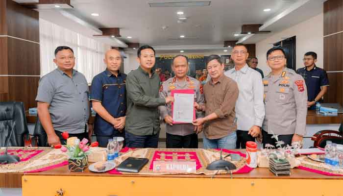 Pertamina Patra Niaga Regional Sumbagut Bersinergi dengan Polda Sumbar Jaga Penyaluran BBM dan LPG Tepat Sasaran 2 Pertamina Patra Niaga Regional Sumbagut Bersinergi dengan Polda Sumbar Jaga Penyaluran BBM dan LPG Tepat Sasaran