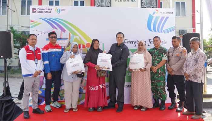 Pertamina Patra Niaga Regional Sumbagut Salurkan 1.000 Paket Sembako Melalui Pasar Murah di Lhokseumawe 2 Pertamina Patra Niaga Regional Sumbagut Salurkan 1.000 Paket Sembako Melalui Pasar Murah di Lhokseumawe